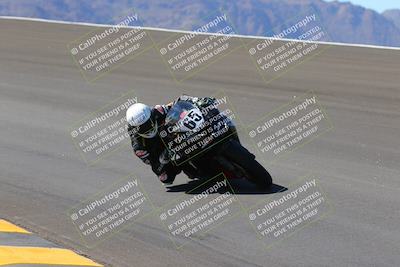 media/Oct-09-2022-SoCal Trackdays (Sun) [[95640aeeb6]]/Bowl (1015am)/